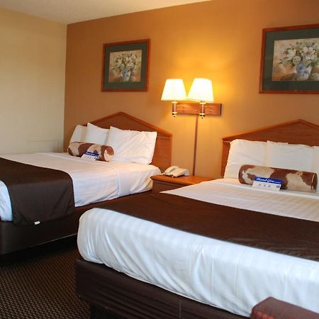 Apple Tree Inn Lindale Екстер'єр фото